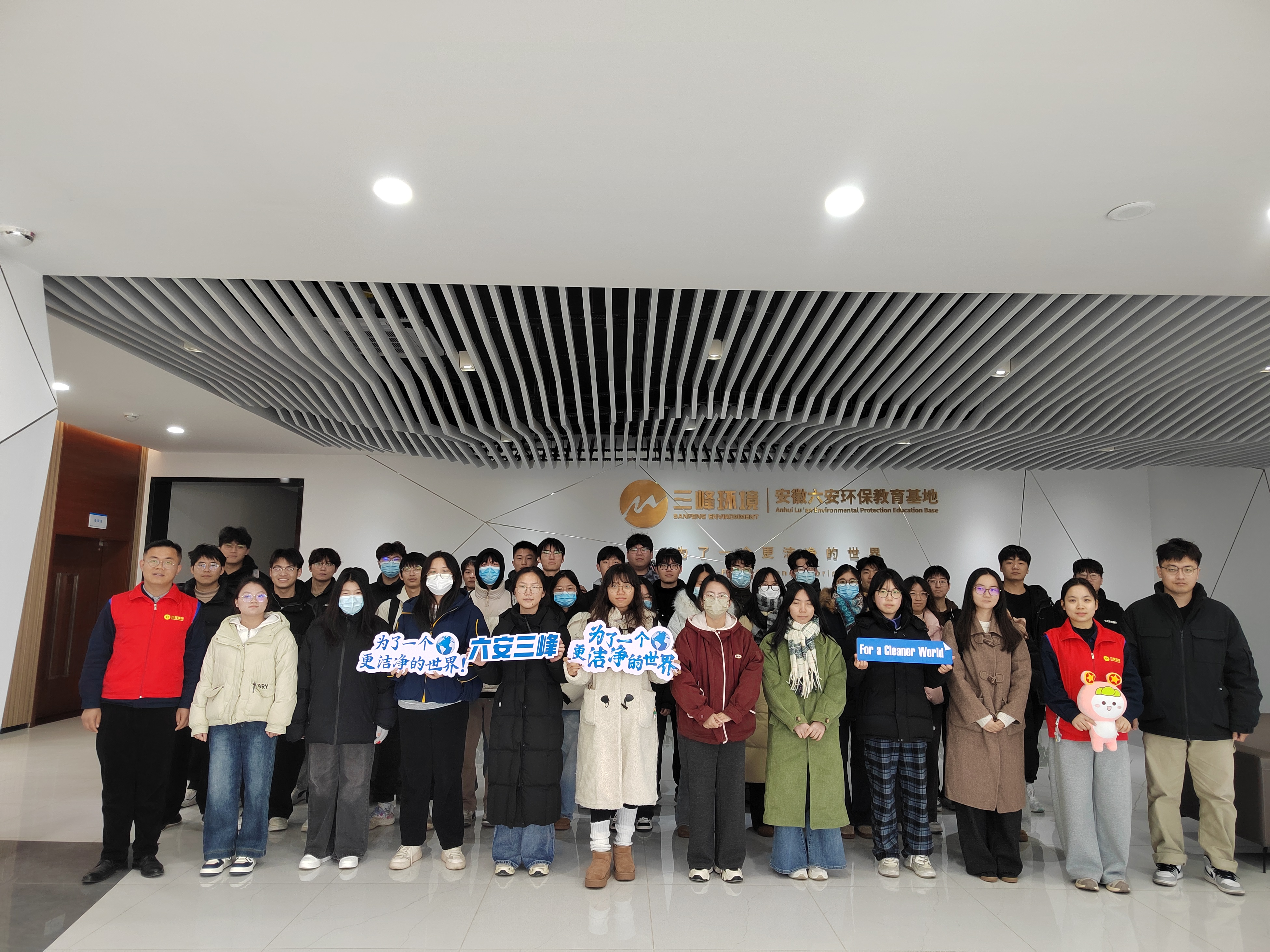 展廳內留影.jpg 展廳內留影.jpg